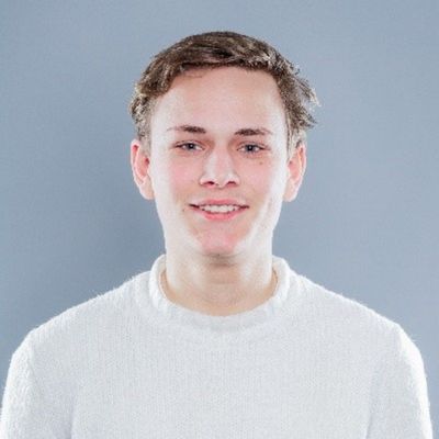 Maak kennis met Sim Bakker: onze energieke stagiair accountmanagement